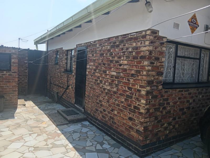 4 Bedroom Property for Sale in Kroonstad Free State